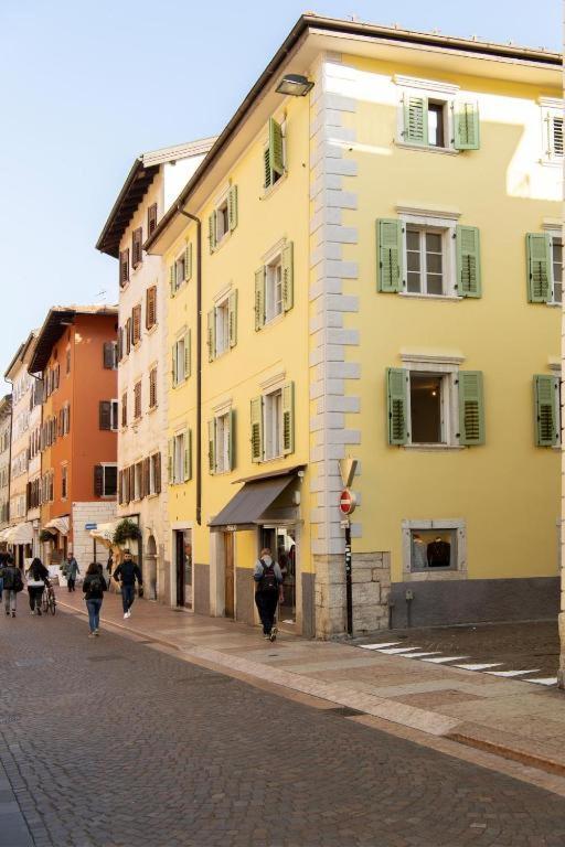 Yugogo Mazzini 41 - Bilocale Trento Centro Apartment Luaran gambar